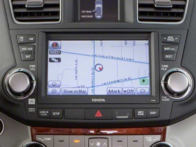 Thumbnail: 2013 Toyota Highlander - 7