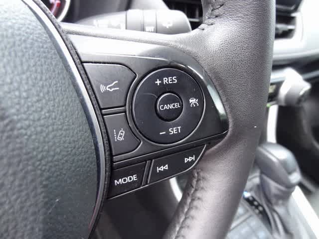 Thumbnail: 2023 Toyota RAV4 - 19