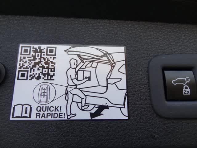 Thumbnail: 2023 Toyota Sienna - 20