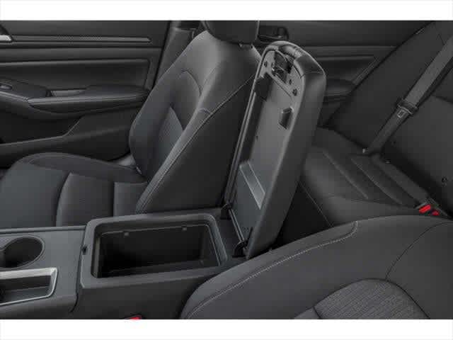 Thumbnail: 2025 Nissan Altima - 10