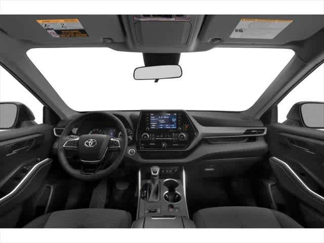 Thumbnail: 2022 Toyota Highlander - 5