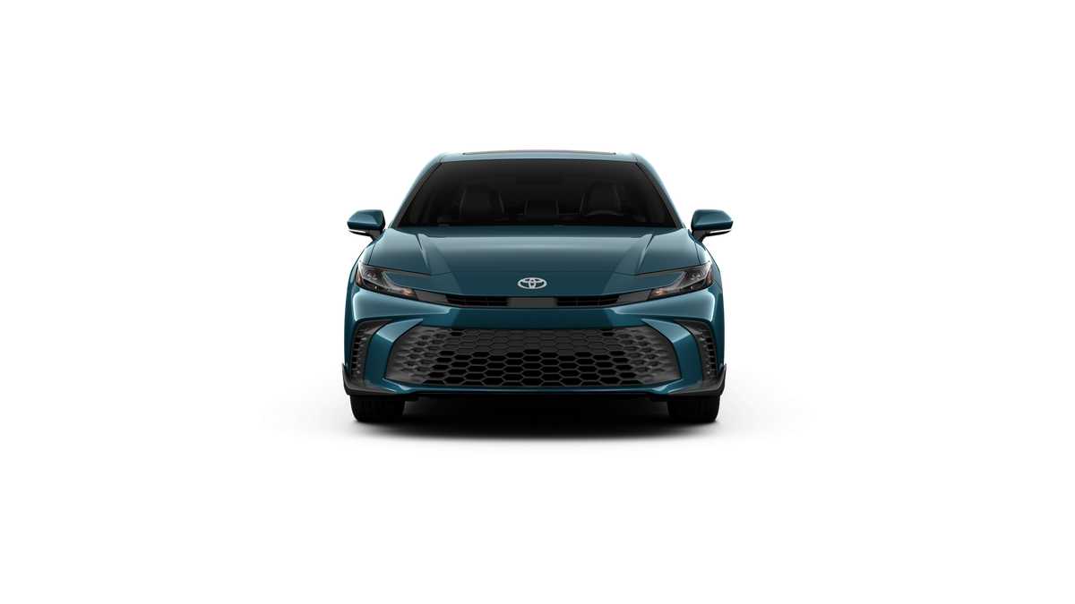 Thumbnail: 2025 Toyota Camry - 17