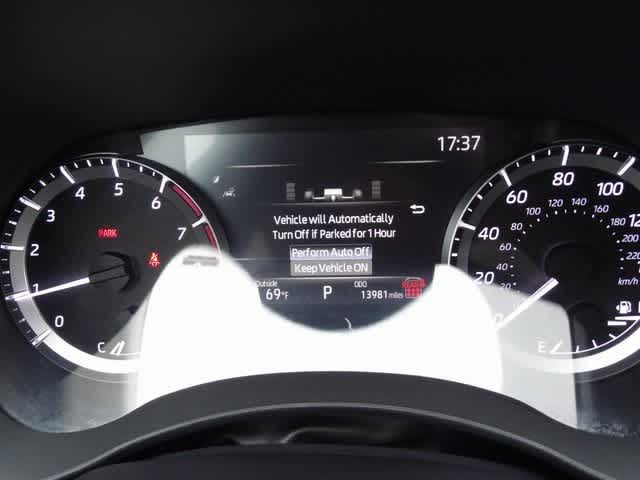 2024 Toyota Highlander LE 27