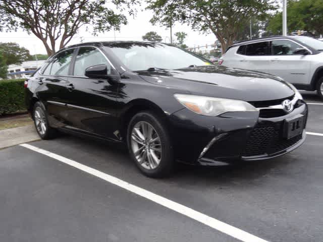 Thumbnail: 2017 Toyota Camry - 3