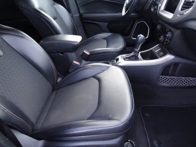 Thumbnail: 2017 Jeep Compass - 23