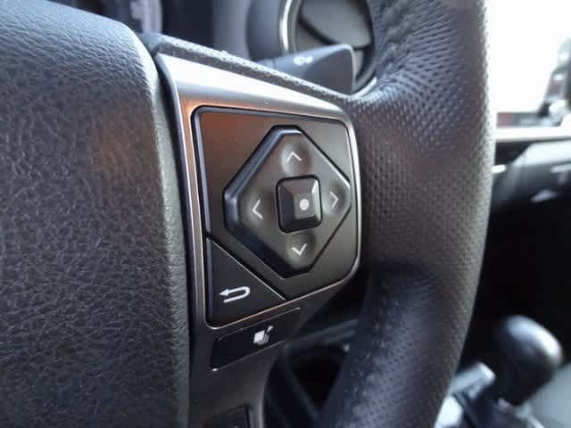 Thumbnail: 2022 Toyota Tacoma - 13