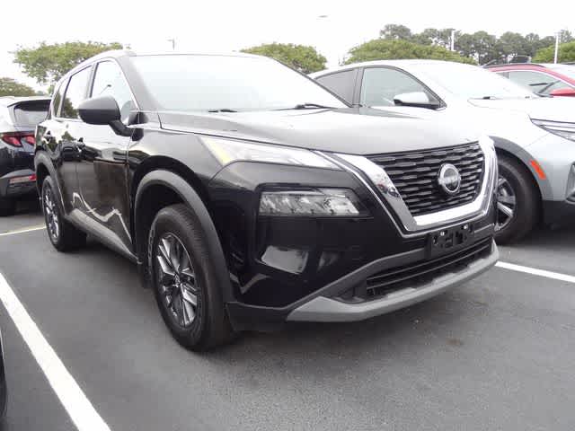 Thumbnail: 2023 Nissan Rogue - 3