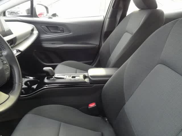 Thumbnail: 2024 Toyota Prius - 9