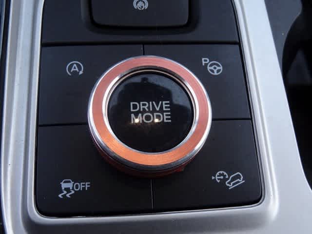 Thumbnail: 2023 Ford Explorer - 14