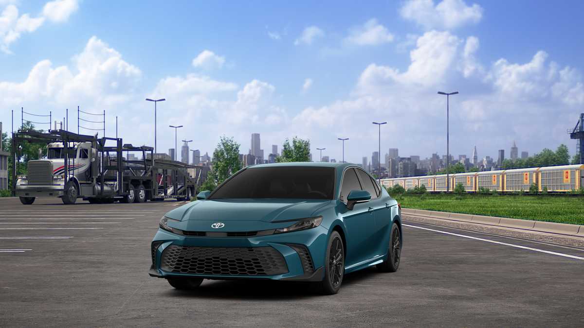 Thumbnail: 2026 Toyota Camry - 18