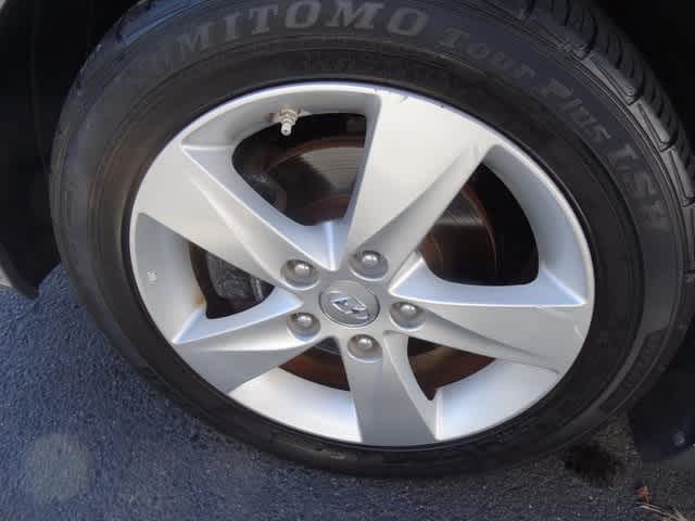 Thumbnail: 2013 Hyundai Elantra - 23