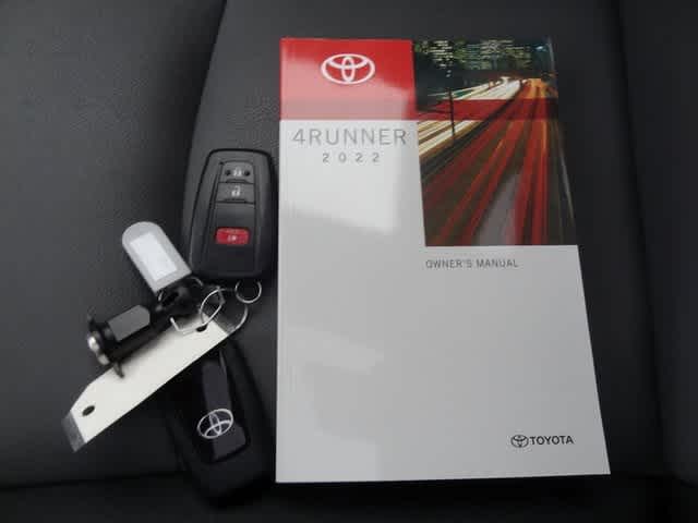 Thumbnail: 2022 Toyota 4Runner - 37
