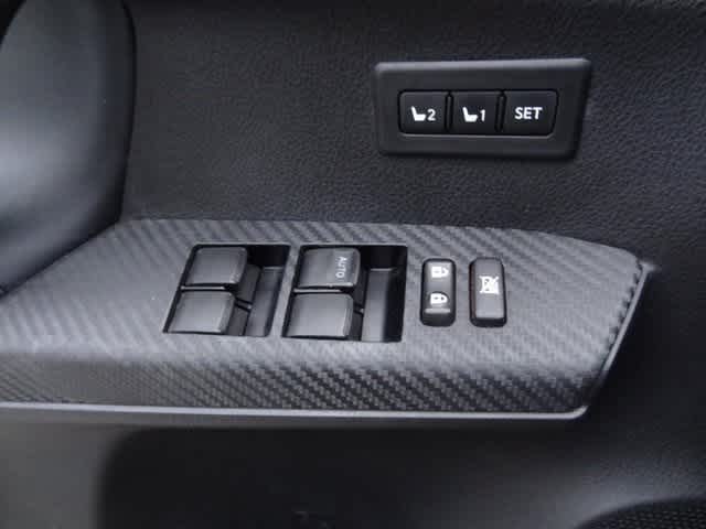 Thumbnail: 2014 Toyota RAV4 - 9