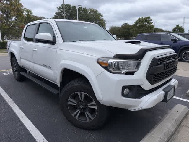 Thumbnail: 2017 Toyota Tacoma - 2