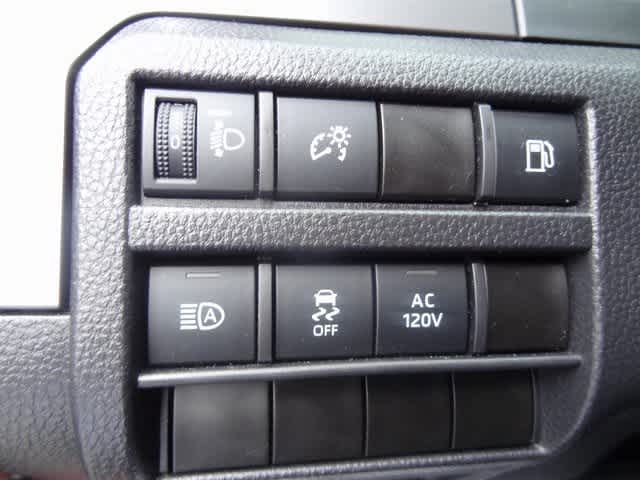 Thumbnail: 2025 Toyota Tacoma - 9