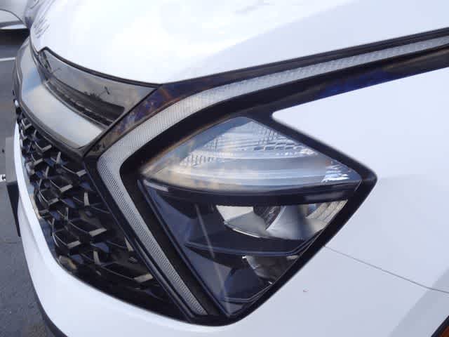 Thumbnail: 2023 Kia Sportage - 22