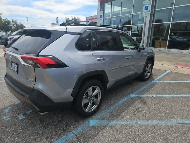 Thumbnail: 2019 Toyota RAV4 - 5