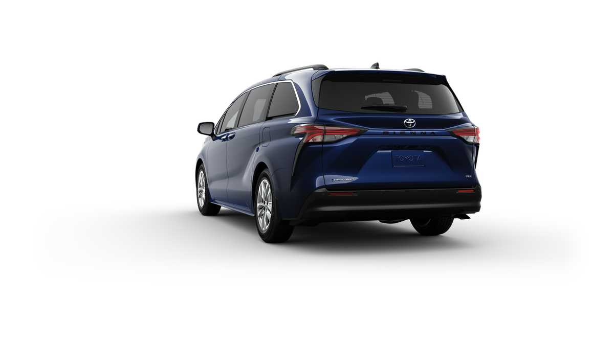 Thumbnail: 2025 Toyota Sienna - 7