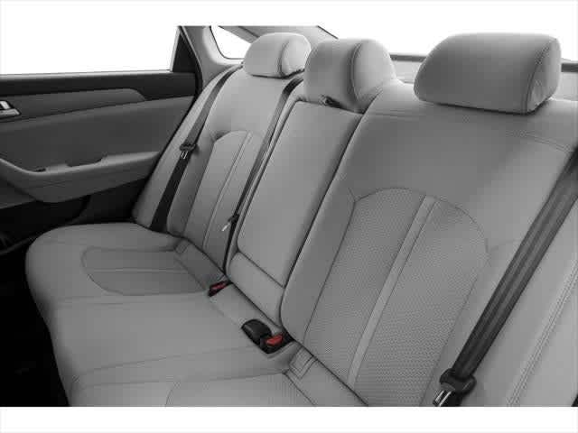 Thumbnail: 2015 Hyundai Sonata - 9