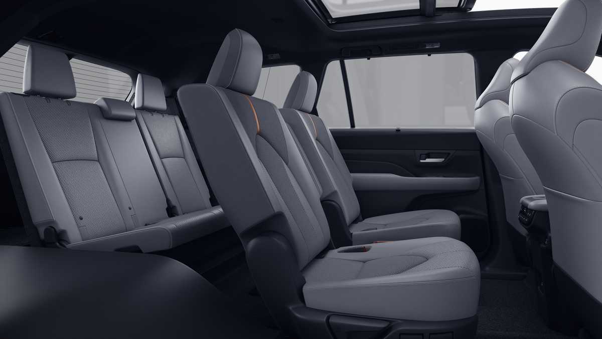 Thumbnail: 2026 Toyota Grand Highlander - 21