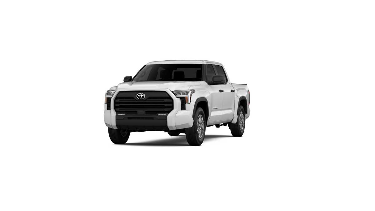 Thumbnail: 2025 Toyota Tundra - 18