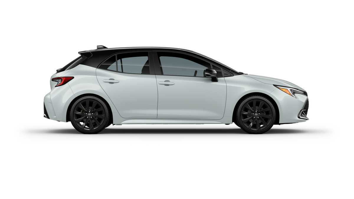 Thumbnail: 2025 Toyota Corolla - 12