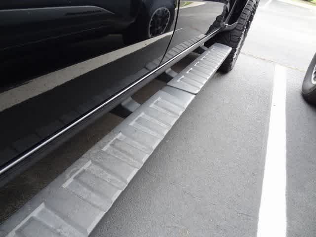 Thumbnail: 2018 Chevrolet Colorado - 9