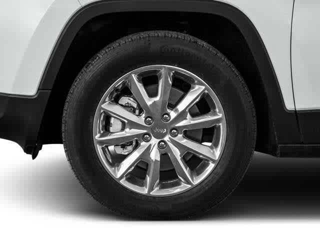 Thumbnail: 2017 Jeep Cherokee - 12