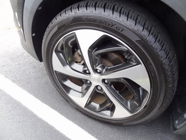 Thumbnail: 2016 Hyundai Tucson - 20