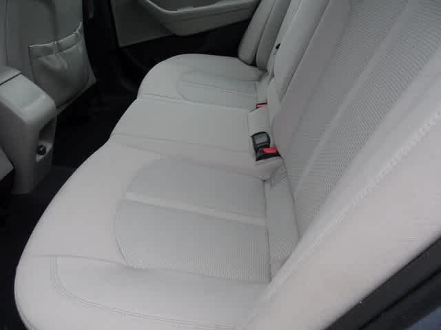 Thumbnail: 2015 Hyundai Sonata - 14