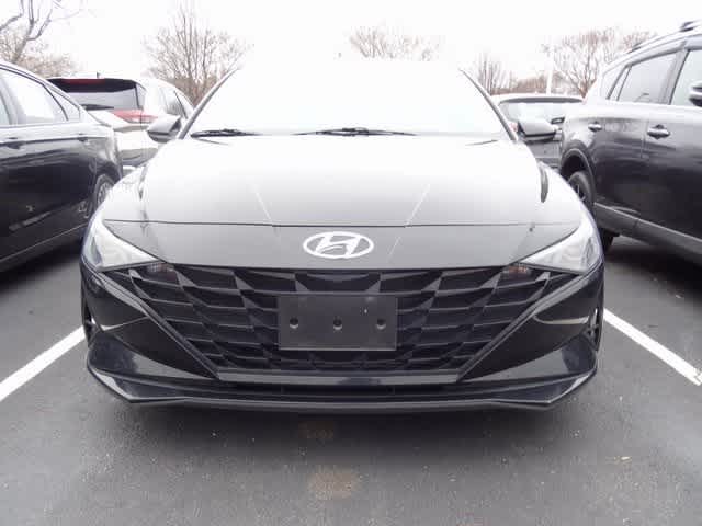 Thumbnail: 2023 Hyundai Elantra - 2