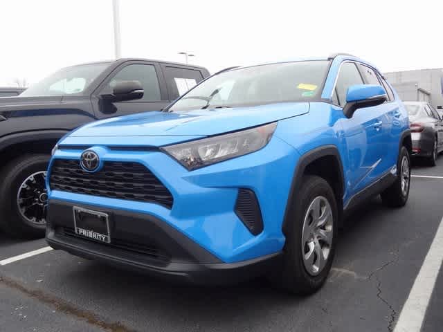 Thumbnail: 2019 Toyota RAV4 - 1
