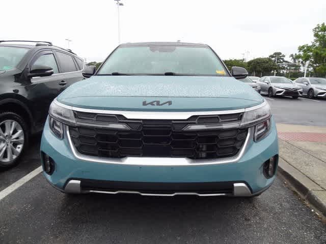 Thumbnail: 2024 Kia Seltos - 2