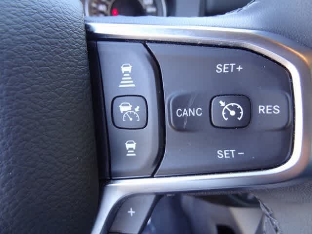 Thumbnail: 2025 RAM 1500 - 16