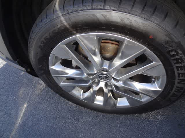 Thumbnail: 2021 Toyota RAV4 - 26