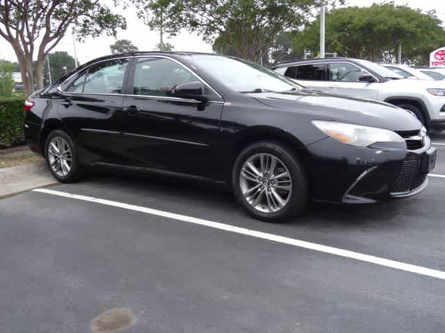 Thumbnail: 2017 Toyota Camry - 4
