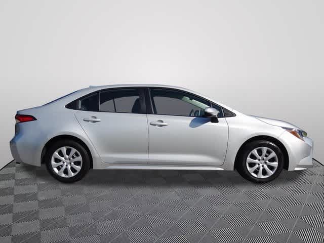 Thumbnail: 2022 Toyota Corolla - 4