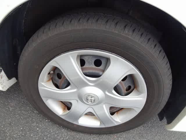 Thumbnail: 2010 Toyota Matrix - 16