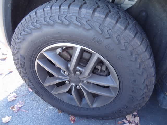 Thumbnail: 2018 Jeep Grand Cherokee - 13