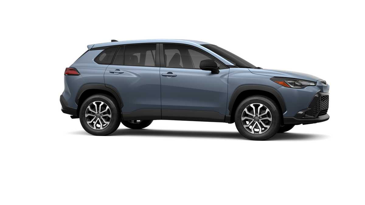 Thumbnail: 2025 Toyota Corolla Cross - 13