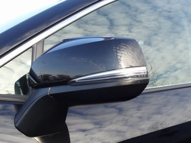 Thumbnail: 2023 Toyota RAV4 - 20