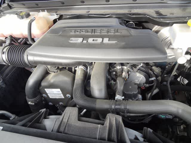 Thumbnail: 2023 RAM 1500 - 38