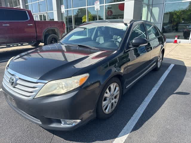 Thumbnail: 2011 Toyota Avalon - 1