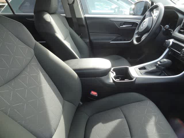 Thumbnail: 2025 Toyota RAV4 - 11