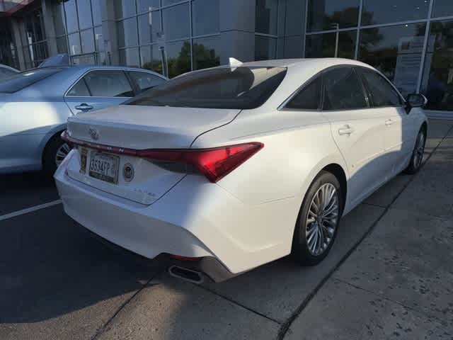 Thumbnail: 2019 Toyota Avalon - 3