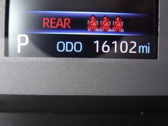 Thumbnail: 2025 Toyota Corolla - 19