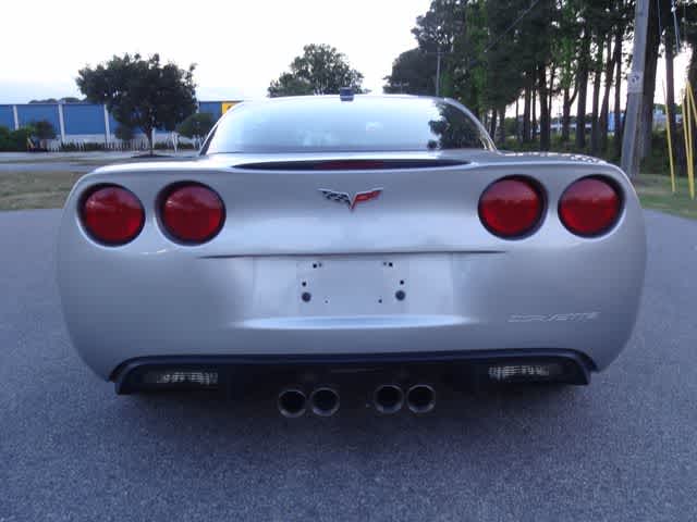 Thumbnail: 2005 Chevrolet Corvette - 3