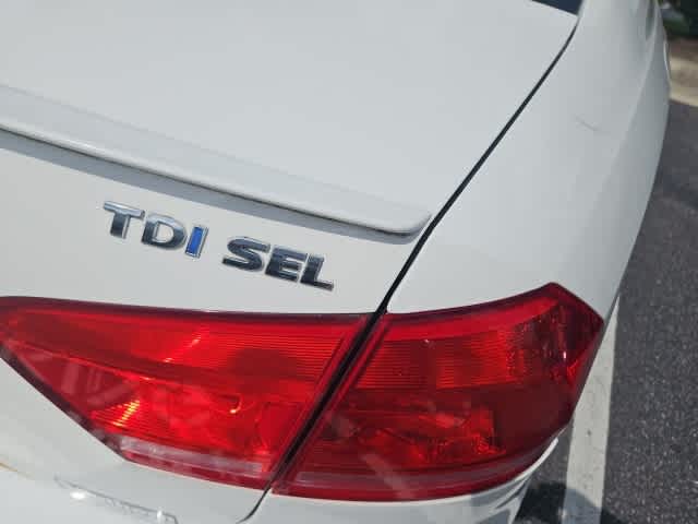 Thumbnail: 2014 Volkswagen Passat - 6