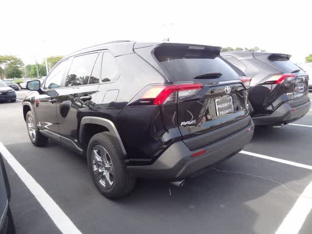 Thumbnail: 2025 Toyota RAV4 - 6