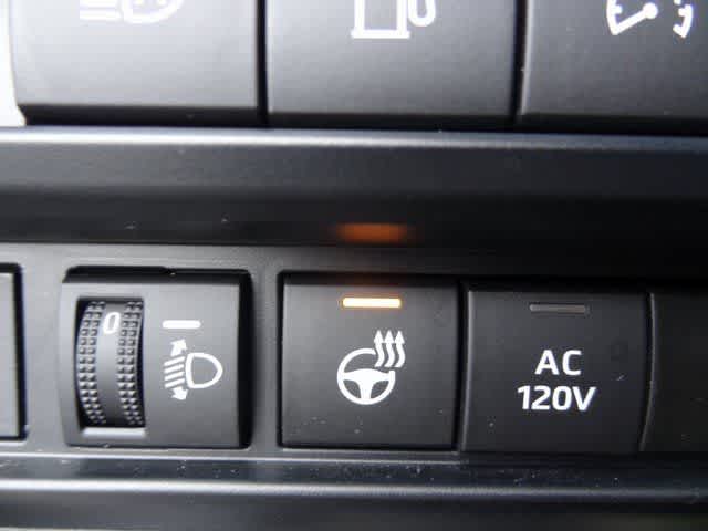 Thumbnail: 2023 Toyota Sequoia - 25